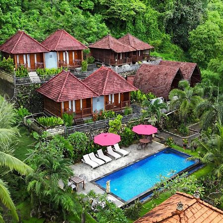Coconut Hill Cottage Batununggul Ngoại thất bức ảnh