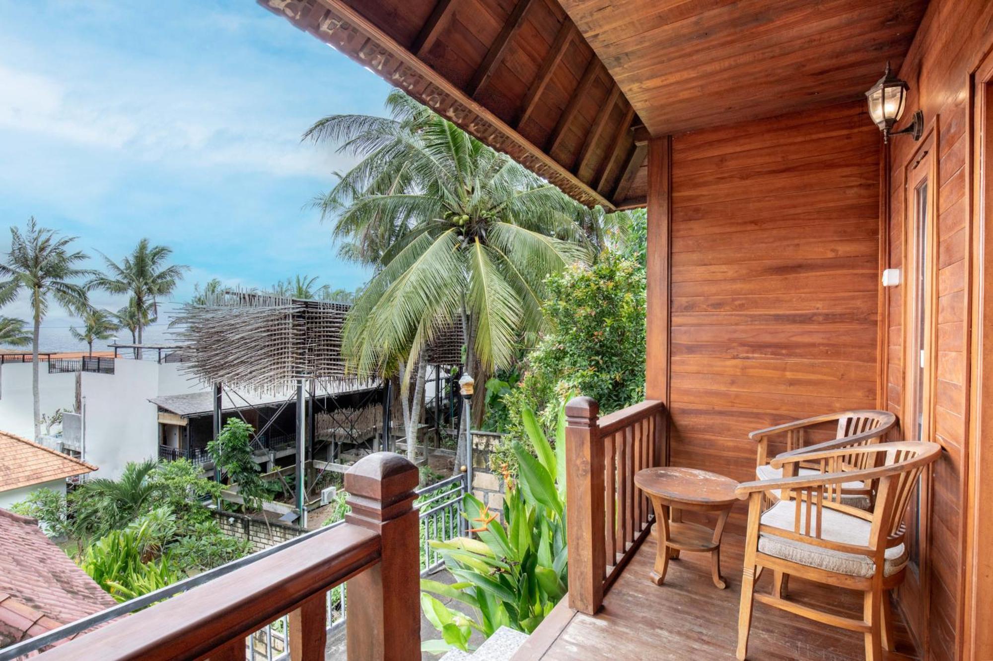Coconut Hill Cottage Batununggul Ngoại thất bức ảnh