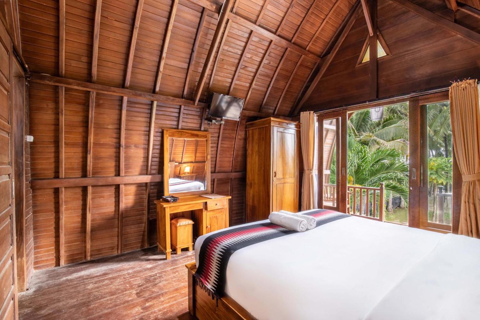 Coconut Hill Cottage Batununggul Ngoại thất bức ảnh