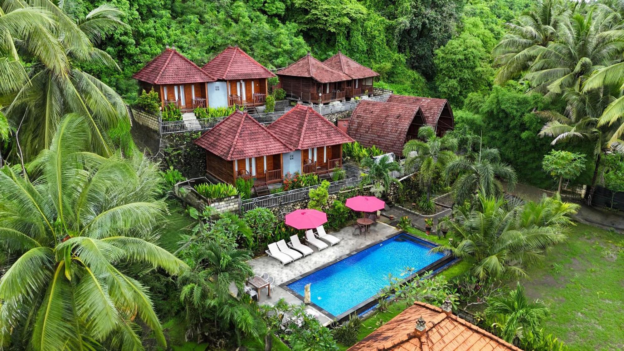 Coconut Hill Cottage Batununggul Ngoại thất bức ảnh
