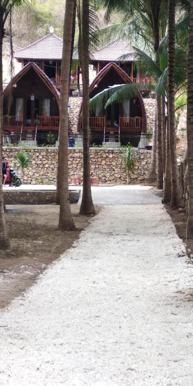 Coconut Hill Cottage Batununggul Ngoại thất bức ảnh